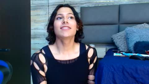 Snapshot of oliver__brown chatting on 12-15-25, 12:48 Oliver online show from 12-15-25, 12:48