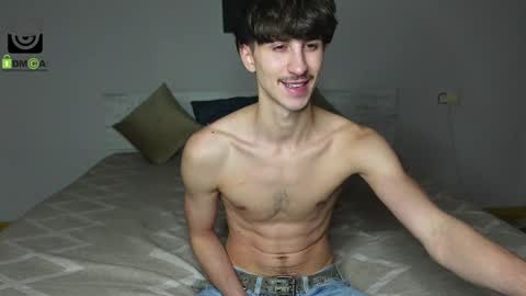 Snapshot of oliver_baker chatting on 12-07-24, 01:51 Oliver Kaen online show from 12-07-24, 01:51