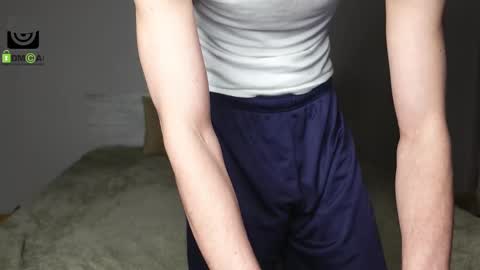 Snapshot of oliver_baker chatting on 03-12-25, 05:49 Oliver Kaen online show from 03-12-25, 05:49