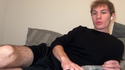 Snapshot of oliver_beck chatting on 01-11-25, 01:48 Oliver Beck online show from 01-11-25, 01:48