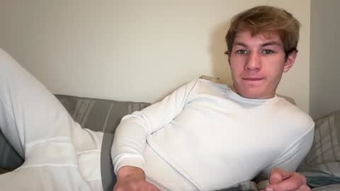 Snapshot of oliver_beck chatting on 01-13-25, 01:45 Oliver Beck online show from 01-13-25, 01:45