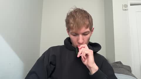 Snapshot of oliver_beck chatting on 02-13-25, 04:39 Oliver Beck online show from 02-13-25, 04:39