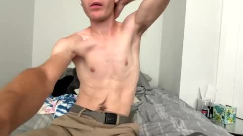 Snapshot of oliver_beck chatting on 09-24-25, 06:44 Oliver Beck online show from 09-24-25, 06:44