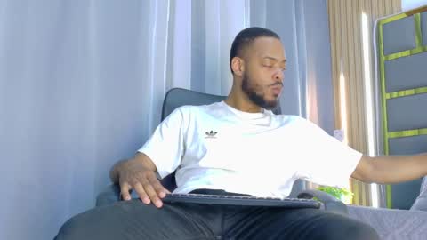 Oliver online show from 04-04-26, 07:44