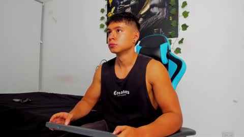 Oliver bray online show from 01-29-25, 01:05