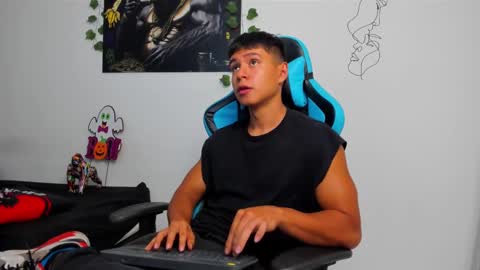 Oliver bray online show from 02-04-25, 12:19