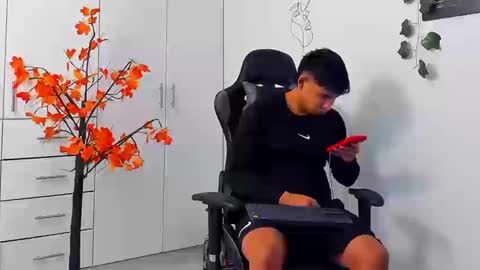 Oliver bray online show from 01-08-26, 03:14