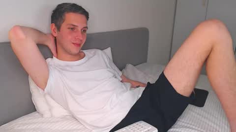 Oliver online show from 11-15-25, 05:09