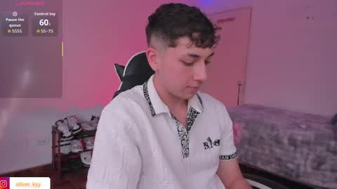 oliveeer online show from 03-19-26, 08:35