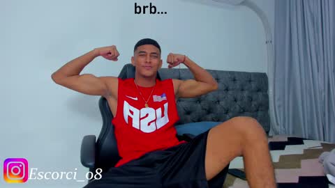 oliver_smith_2 online show from 02-23-25, 11:47