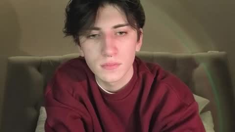 Snapshot of oliver_star_boy chatting on 02-13-26, 05:53 oliver online show from 02-13-26, 05:53