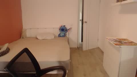 Oliver online show from 11-08-25, 01:06