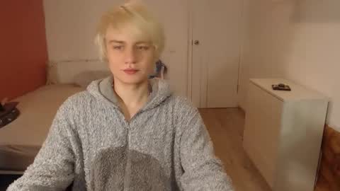 Oliver online show from 01-16-26, 02:04