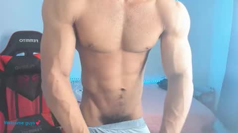 Snapshot of oliver_thompsson chatting on 04-29-26, 11:33 oliver thompsson online show from 04-29-26, 11:33