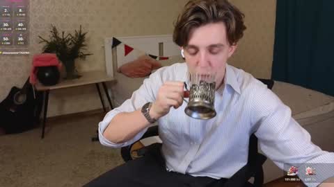 Snapshot of oliver_travis chatting on 01-15-25, 10:35 Oliver Evans online show from 01-15-25, 10:35