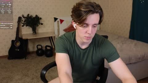 Snapshot of oliver_travis chatting on 01-30-25, 01:22 Oliver Evans online show from 01-30-25, 01:22