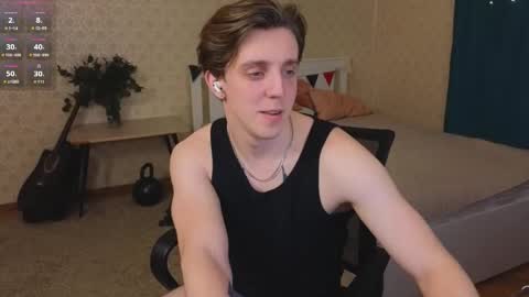 Snapshot of oliver_travis chatting on 02-12-25, 10:59 Oliver Evans online show from 02-12-25, 10:59