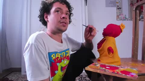 Snapshot of oliver_usher chatting on 02-18-25, 06:47 Mr Blue Sky online show from 02-18-25, 06:47