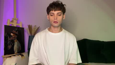 oliverlawrence online show from 06-11-26, 12:32