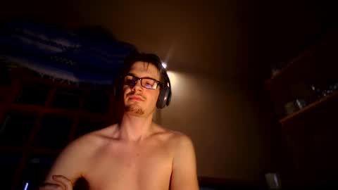 Good Boy online show from 11-14-25, 06:45