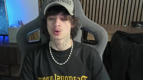 oliverrgroove online show from 04-23-26, 12:04