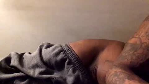 olivertwist1273 online show from 12-29-24, 06:14