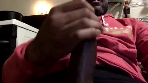 olivertwist1273 online show from 02-28-25, 05:59