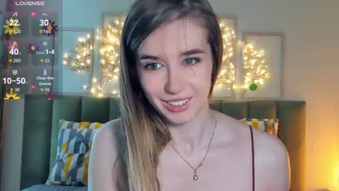 Snapshot of olivia_7 chatting on 07-12-26, 05:26 Olivia online show from 07-12-26, 05:26