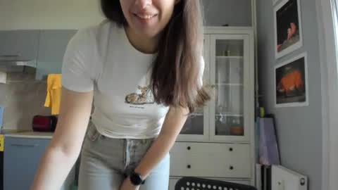 Snapshot of olivia__dream chatting on 05-10-26, 07:46 olivia__dream online show from 05-10-26, 07:46