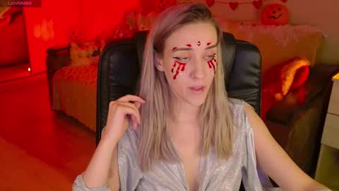 olivia_daze online show from 11-01-25, 07:05