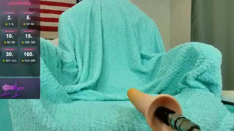 Olivia Hi guys Follow me  online show from 07-08-26, 12:15