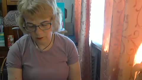 Olivia Mia online show from 05-05-26, 10:56
