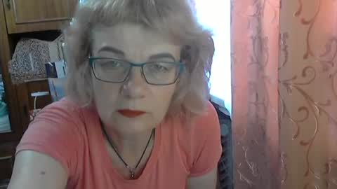 Snapshot of olivia_mia25 chatting on 06-30-26, 09:43 Olivia Mia online show from 06-30-26, 09:43
