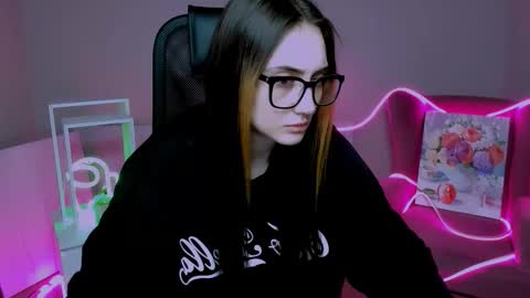 olivia_norton_ online show from 11-25-25, 03:12