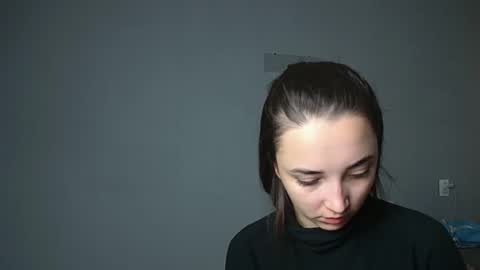 Olivia online show from 09-30-25, 09:58