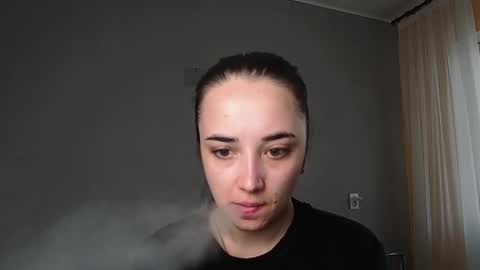 Olivia online show from 04-20-26, 07:00