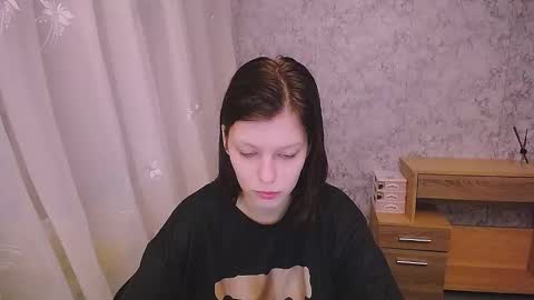 Olivia online show from 12-18-24, 08:53