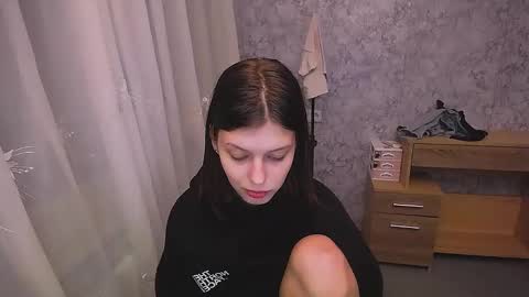 Olivia online show from 01-05-25, 04:47