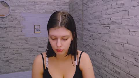 Olivia online show from 01-25-25, 07:18