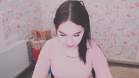 Olivia online show from 02-14-25, 10:49