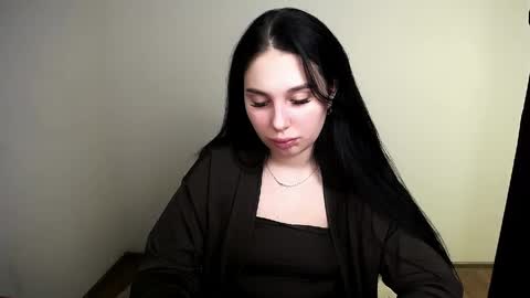 Olivia online show from 04-15-26, 08:53