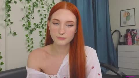  OLIVIA    online show from 11-25-25, 09:15