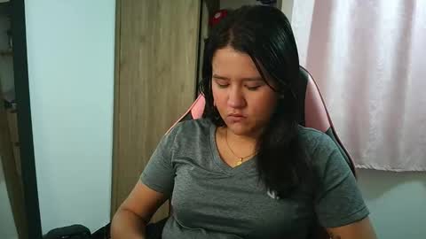 Olivia online show from 01-14-26, 12:22