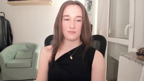 Oliwiaa2004 online show from 11-15-25, 04:25