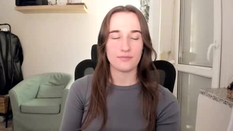 Oliwiaa2004 online show from 11-23-25, 10:42