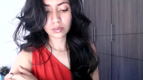 oliviaaa__ online show from 12-14-24, 05:47