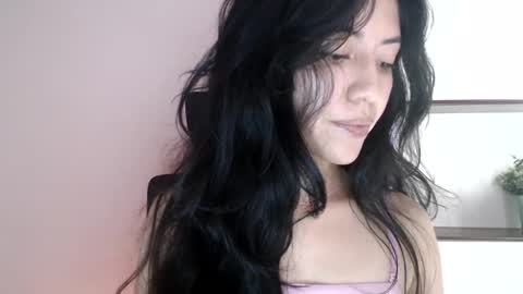 oliviaaa__ online show from 10-07-25, 04:15