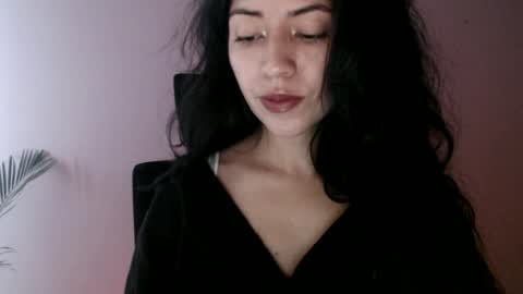 oliviaaa__ online show from 07-27-26, 04:25