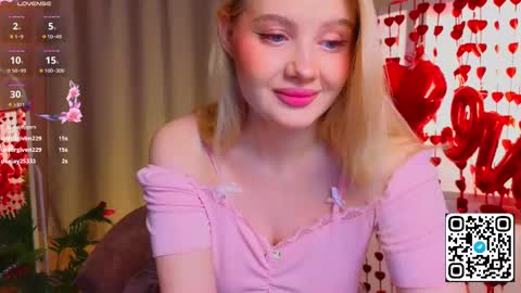 Olivia online show from 02-11-25, 02:14