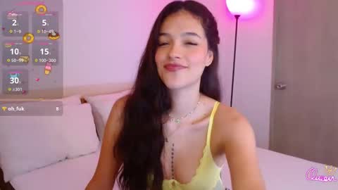 Snapshot of oliviabran_ chatting on 03-28-26, 03:55 Olivia Bram online show from 03-28-26, 03:55